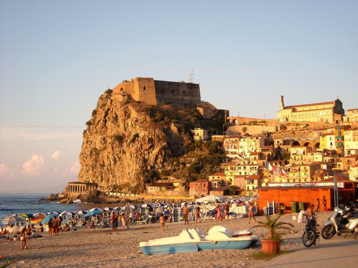 Casa Vacanze Scilla Exterior photo